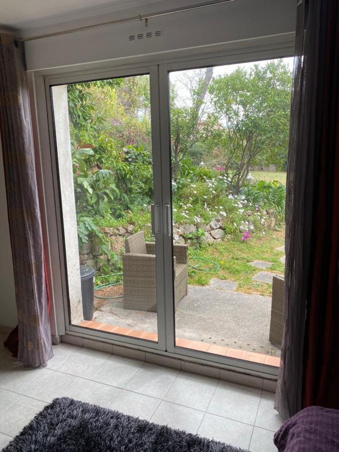Chambre Spacieuse Independante Dans Villa Plus Parking Privee 르까네 외부 사진